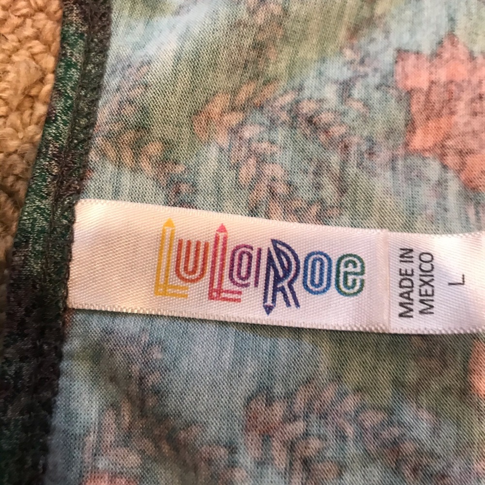 LuLaRoe Top - Picture 6 of 11